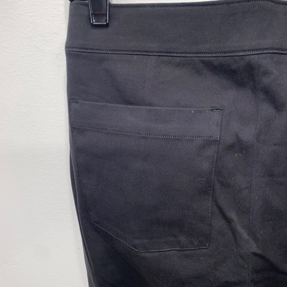 NWT Spanx Pants - Picture 7 of 8